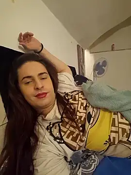 Snapshot of perla97 chatting on 12.02.24 perla97 online show from 12.02.24