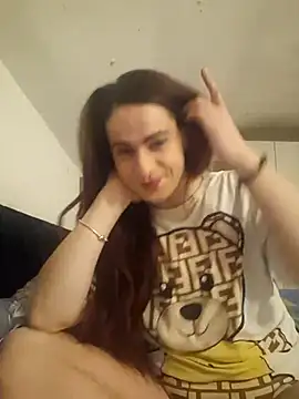 Snapshot of perla97 chatting on 12.04.24 perla97 online show from 12.04.24