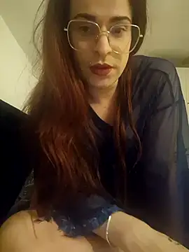 Snapshot of perla97 chatting on 12.06.24 perla97 online show from 12.06.24