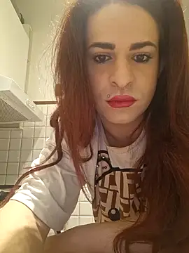 Snapshot of perla97 chatting on 02.19.25 perla97 online show from 02.19.25