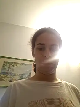 Snapshot of perla97 chatting on 10.16.25 perla97 online show from 10.16.25