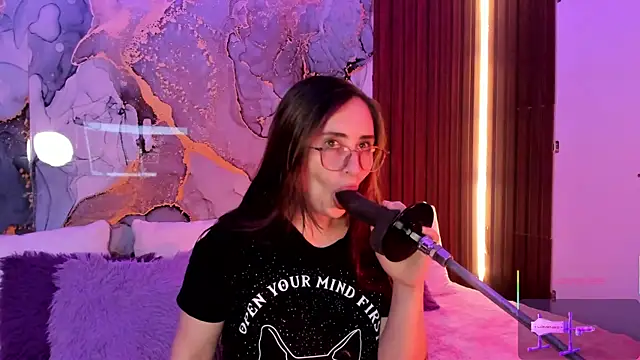 centaurigirl online show from 11.27.25