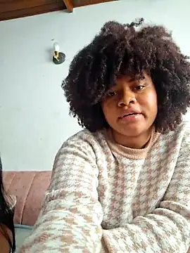 DANIELA MICHEL online show from 03.07.25