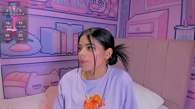 Snapshot of _18alice chatting on 03.14.25 18alice online show from 03.14.25