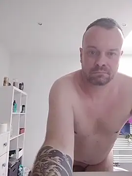 mikaaaaase online show from 02.28.26