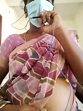 Snapshot of Preethytamilsexy chatting on 04.21.26 Preethytamilsexy online show from 04.21.26