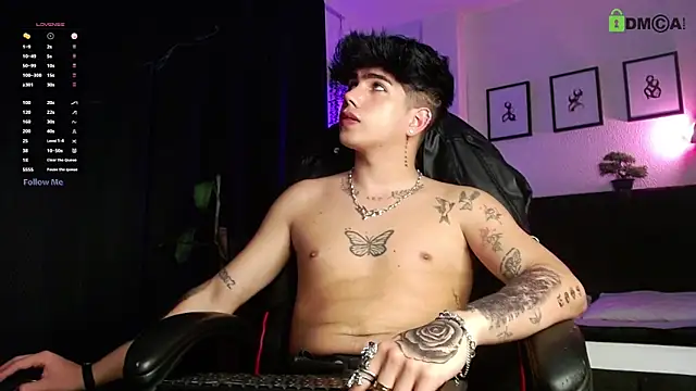 LyleBennett  online show from 04.10.26