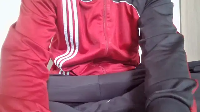 boy for playing online show from 11.03.25