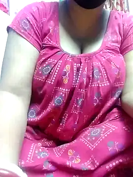 BERRY 00 online show from 03.07.25