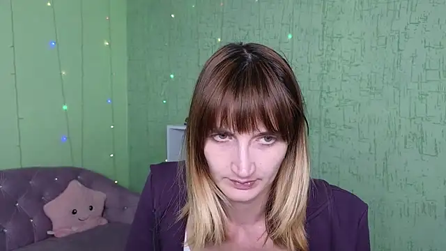 Snapshot of Nika_Kitten chatting on 05.04.26 Nika Kitten online show from 05.04.26