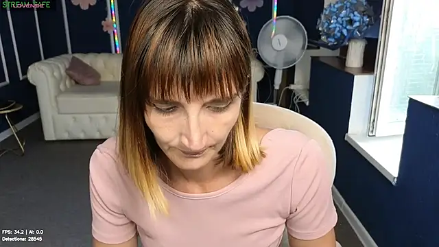 Snapshot of Nika_Kitten chatting on 07.16.26 Nika Kitten online show from 07.16.26