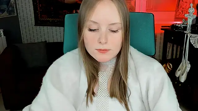 VivienLeeigh online show from 02.09.25