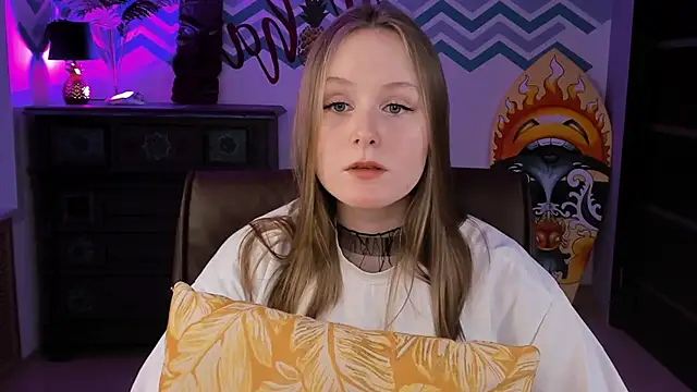 VivienLeeigh online show from 03.02.25