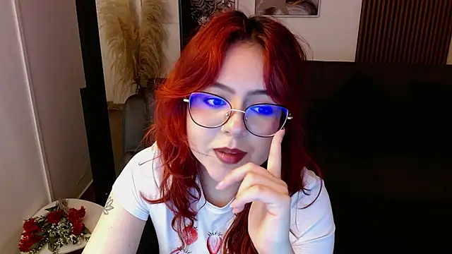 crimson tati  online show from 02.22.25