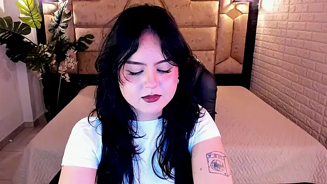 crimson tati  online show from 06.06.26