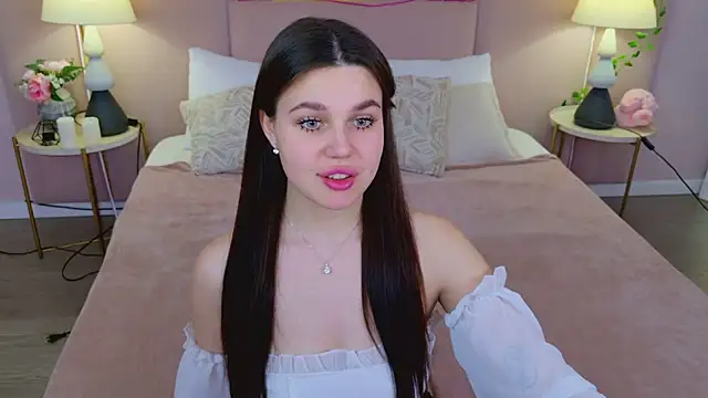 RihannaRose online show from 02.26.25