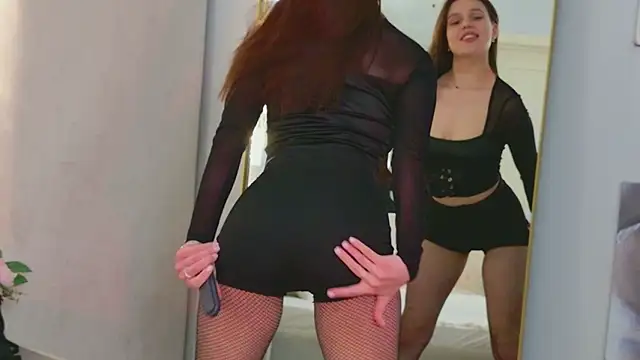 RihannaRose online show from 04.13.26