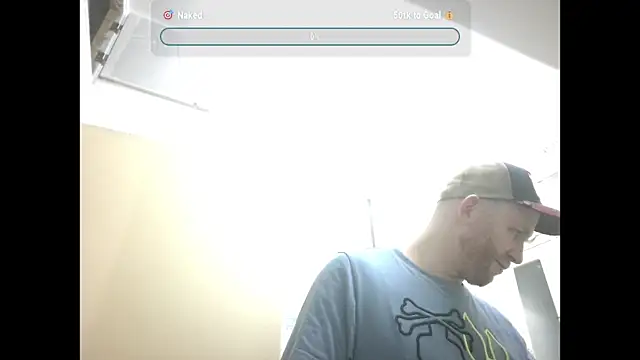 Snapshot of Tall_REC chatting on 12.05.24 Tall REC online show from 12.05.24