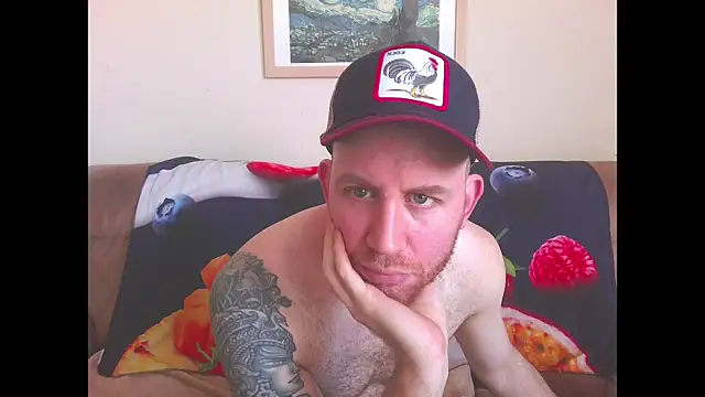 Snapshot of Tall_REC chatting on 12.08.24 Tall REC online show from 12.08.24