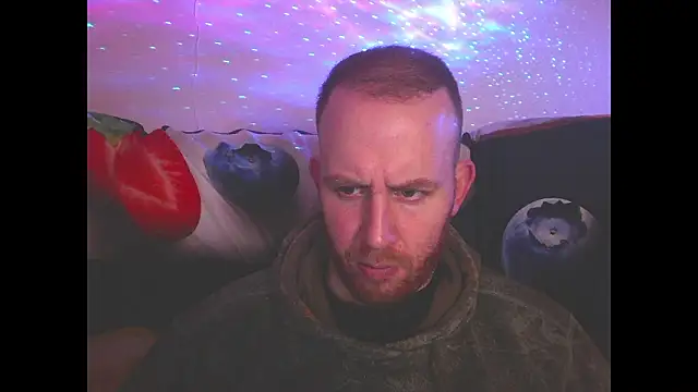 Snapshot of Tall_REC chatting on 12.09.24 Tall REC online show from 12.09.24