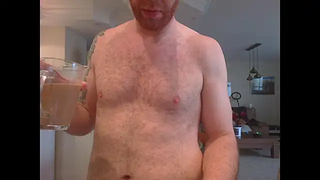 Snapshot of Tall_REC chatting on 12.10.24 Tall REC online show from 12.10.24