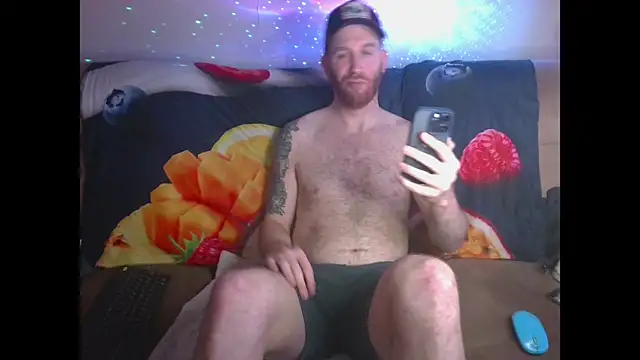 Snapshot of Tall_REC chatting on 12.20.24 Tall REC online show from 12.20.24