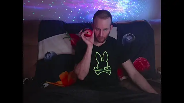 Snapshot of Tall_REC chatting on 12.22.24 Tall REC online show from 12.22.24