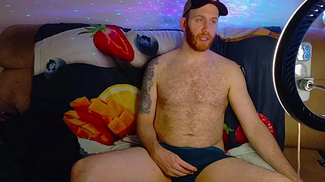 Snapshot of Tall_REC chatting on 01.10.25 Tall REC online show from 01.10.25