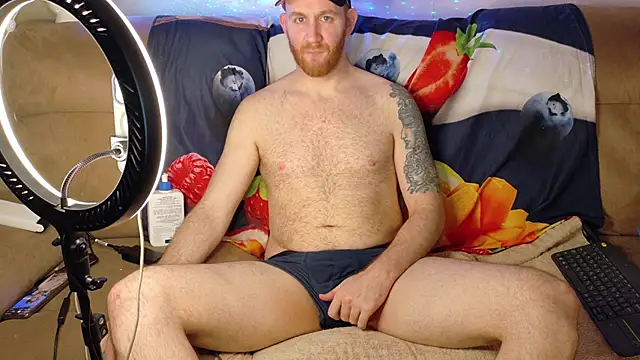 Snapshot of Tall_REC chatting on 01.22.25 Tall REC online show from 01.22.25