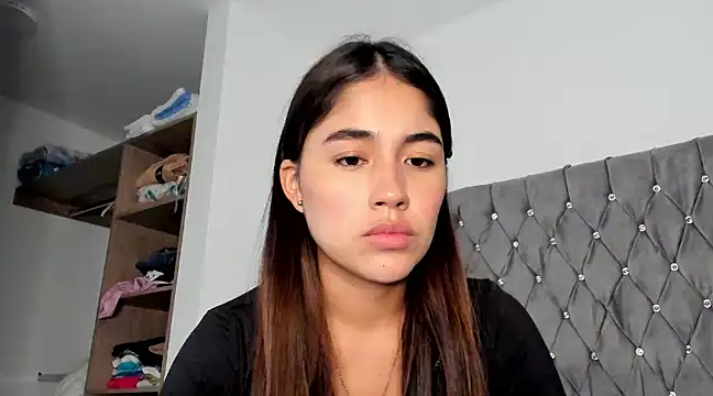 Snapshot of AriaMontgomery chatting on 12.14.24 AriaMontgomery online show from 12.14.24