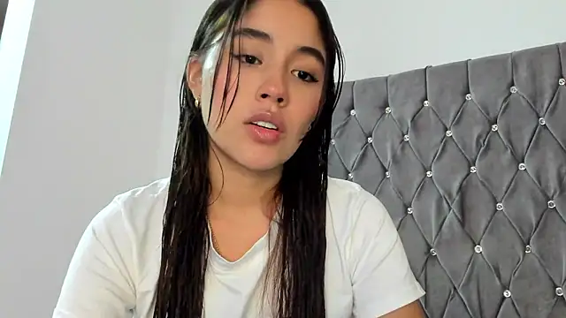 Snapshot of AriaMontgomery chatting on 01.27.25 AriaMontgomery online show from 01.27.25