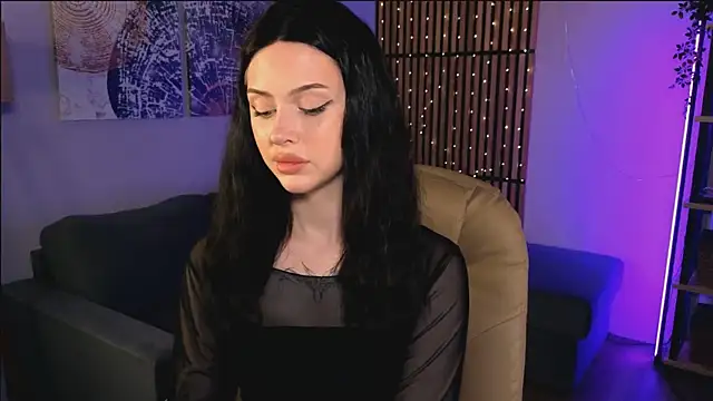 StellaryShy online show from 12.23.24