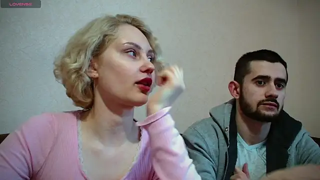 Snapshot of Sweet__Daddy chatting on 01.20.25 Sweet Daddy online show from 01.20.25