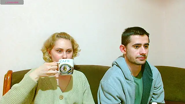 Snapshot of Sweet__Daddy chatting on 02.03.25 Sweet Daddy online show from 02.03.25