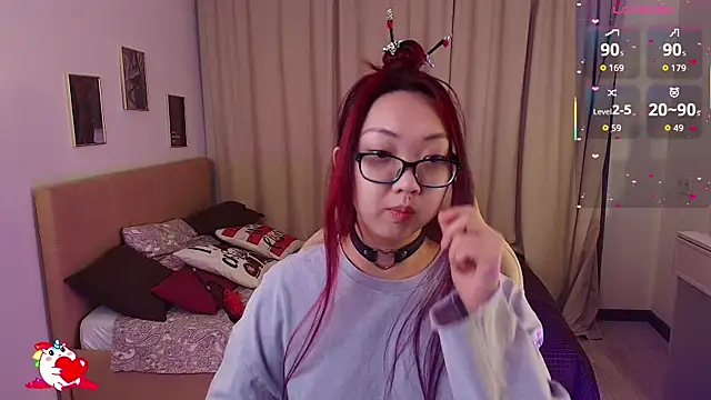 Snapshot of Marine_Vact chatting on 01.08.26 Marine Vact online show from 01.08.26