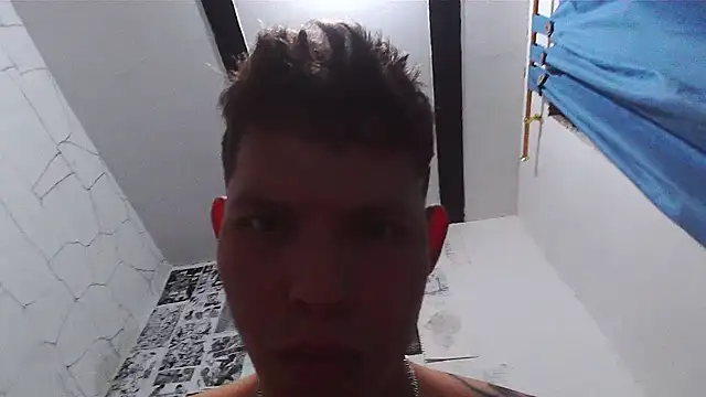 Snapshot of King_russo chatting on 03.04.25 King russo online show from 03.04.25