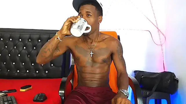 Damian hart 24CM online show from 11.06.25