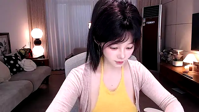 sweateanv  online show from 03.14.26