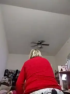 Playmate86 online show from 12.06.24