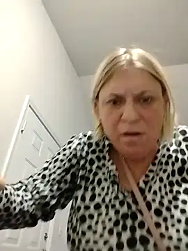 Playmate86 online show from 12.21.24