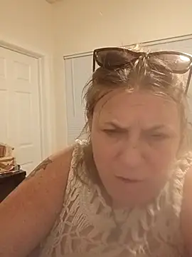 Playmate86 online show from 03.24.26