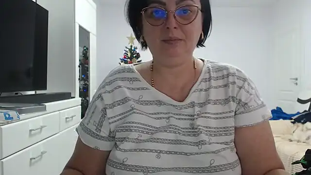 Amandamuller1982 online show from 12.21.25