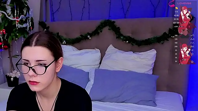 Bella Murrr online show from 12.25.24