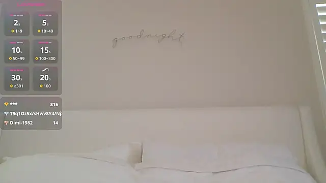 Snapshot of mixedasiangirl chatting on 06.04.26 mixedasiangirl online show from 06.04.26