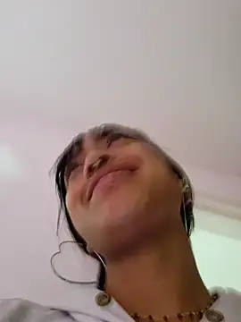 bonnie 18x online show from 02.28.25