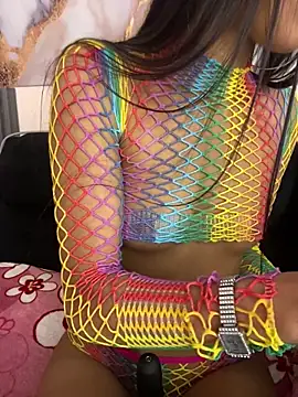 bonnie 18x online show from 12.03.25