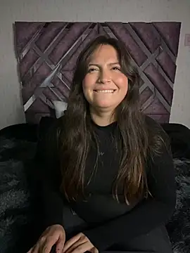 Snapshot of PoliBenett_ chatting on 01.02.25 PoliBenett online show from 01.02.25