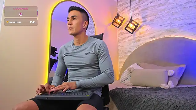 Aron Bolt online show from 03.29.26