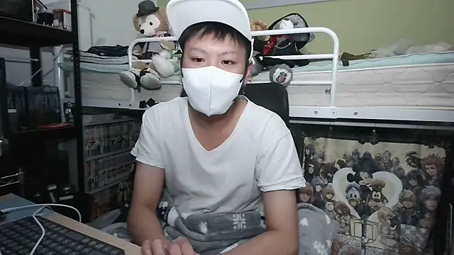 Snapshot of Owl1216 chatting on 12.03.24 Owl1216 online show from 12.03.24