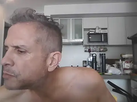 Diegoperrote682661 online show from 09.10.25